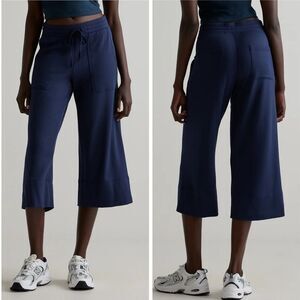 Quince SuperSoft Fleece Cropped Wide Leg Pants in Navy | Small